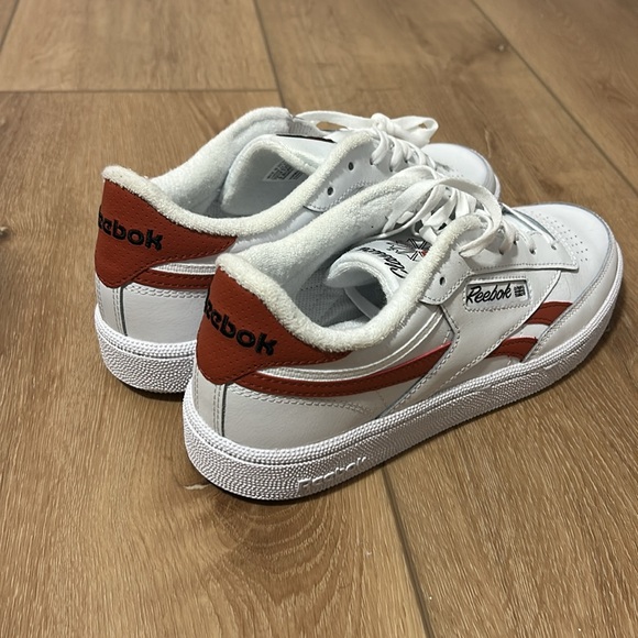 Retro Reebok sneakers - Picture 3 of 5